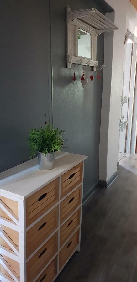 Cal Tistu Apartman Matemale Kültér fotó