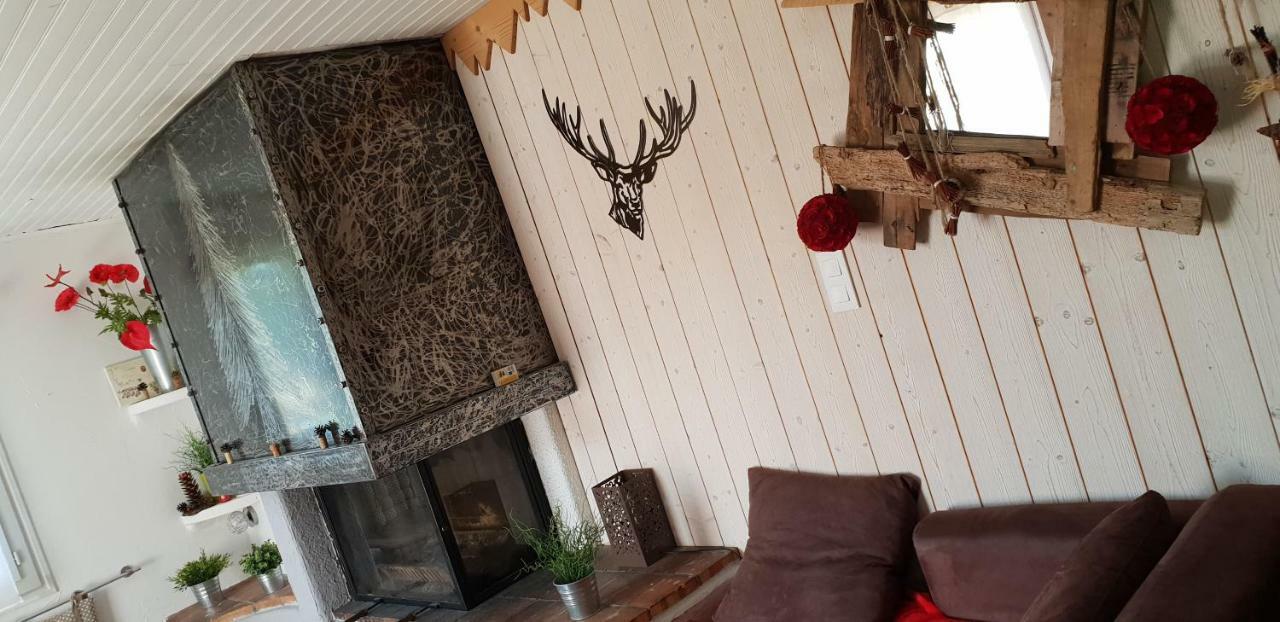 Cal Tistu Apartman Matemale Kültér fotó